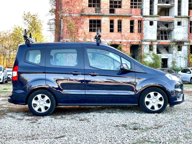 Ford Tourneo Courier