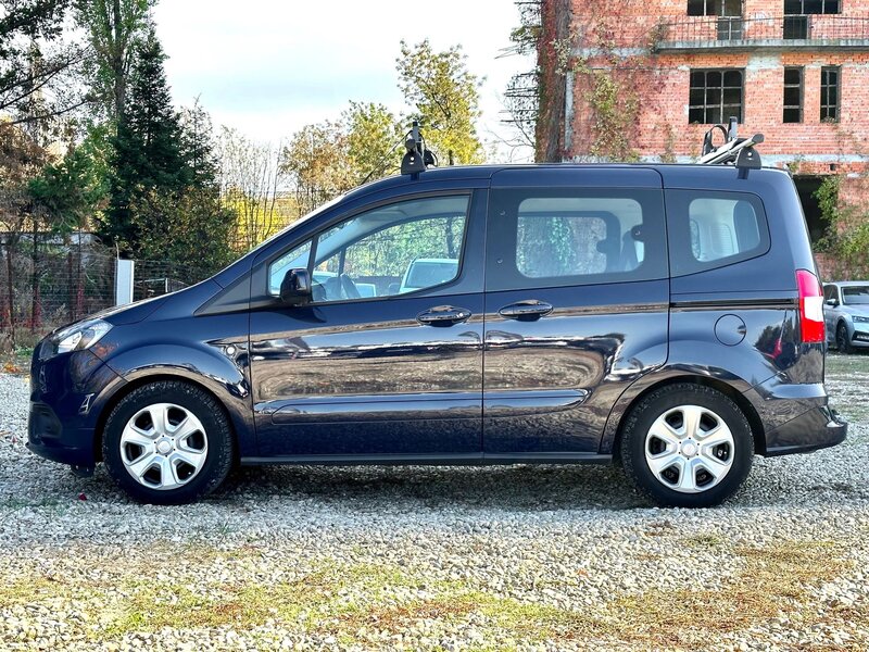 Ford Tourneo Courier